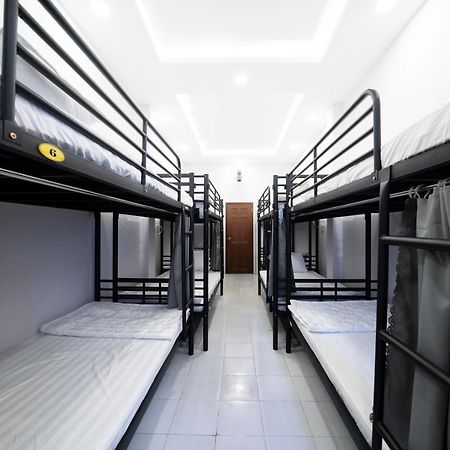 Saigon Center Hostel Хошимин Екстериор снимка