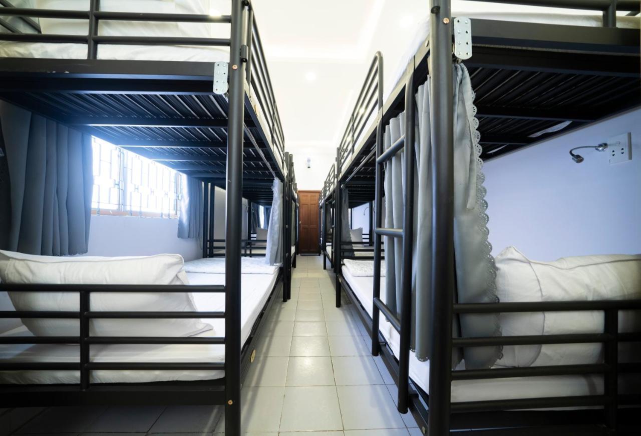 Saigon Center Hostel Хошимин Екстериор снимка